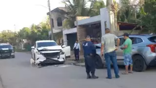 Menor de edad resulta lesionada durante accidente vial en José María Morelos