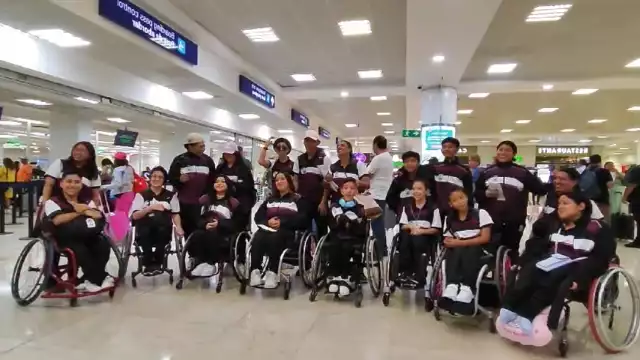 Parte equipo cancunense “Ko’ox Ook’ot” a Oaxaca para participar en el paraolímpico de danza