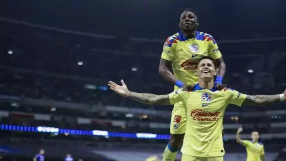 Las Águilas del América vencen a Las Chivas y buscarán el bicampeonato
