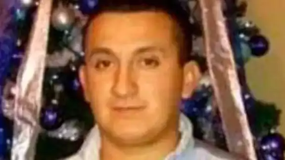Álvaro Alcahuter Villa, ambientalista desaparecido en Michoacán Álvaro Alcahuter Villa, ambientalista desaparecido en Michoacán