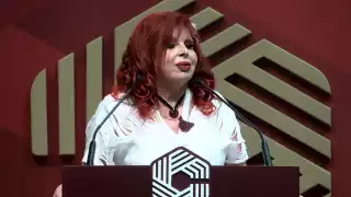 Layda rinde su tercer Informe de Gobierno.