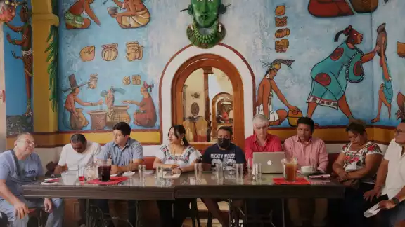 Exigen un proceso participativo junto a comunidades mayas y la sociedad civil Exigen un proceso participativo junto a comunidades mayas y la sociedad civil