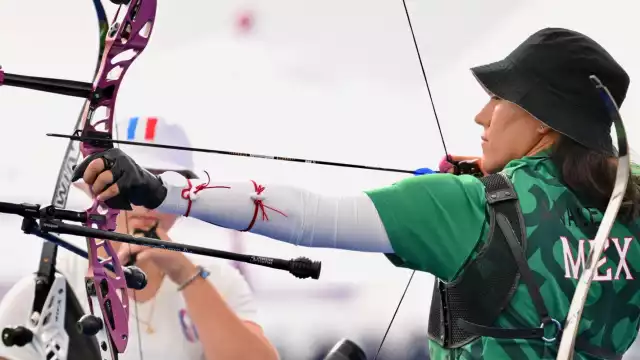 Alejandra Valencia en acción