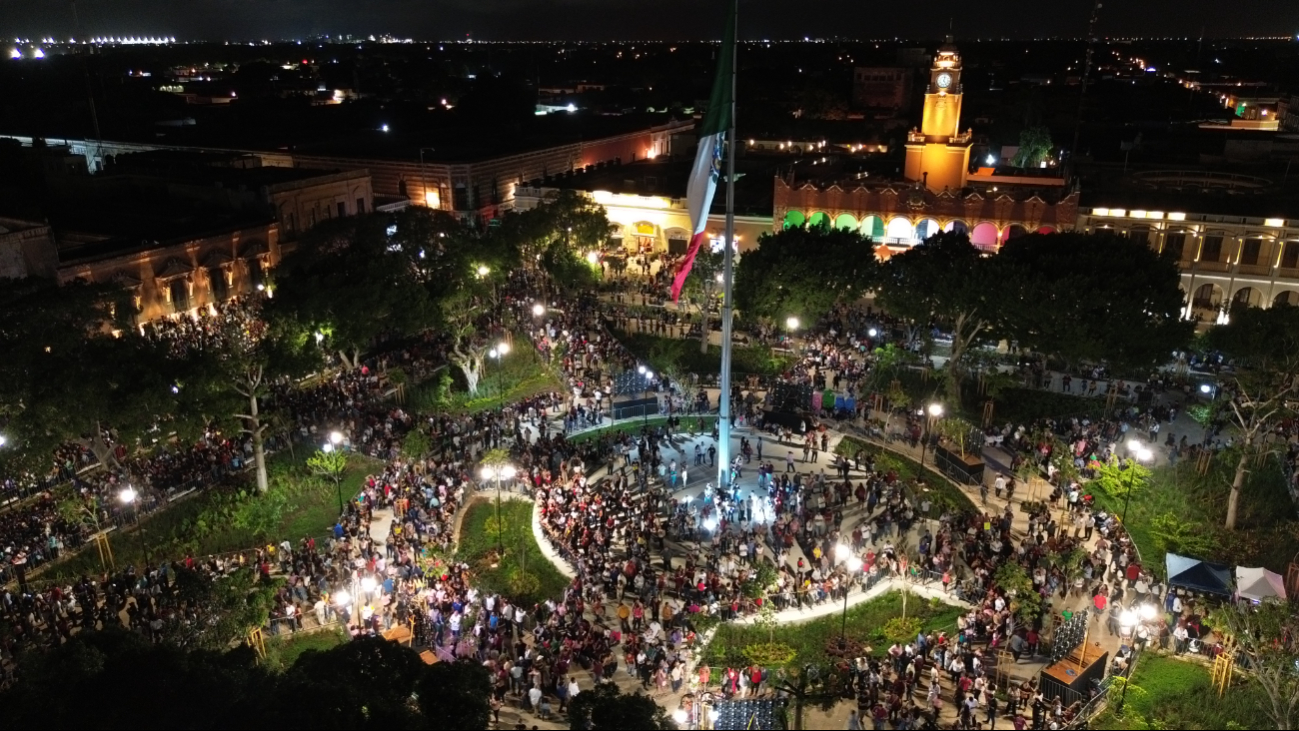 El evento se llevó a cabo en la Plaza Grande de Mérida El evento se llevó a cabo en la Plaza Grande de Mérida
