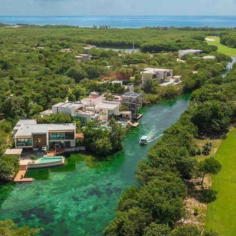 Explosión en hotel de Mayakoba en Playa del Carmen deja un muerto y varios heridos