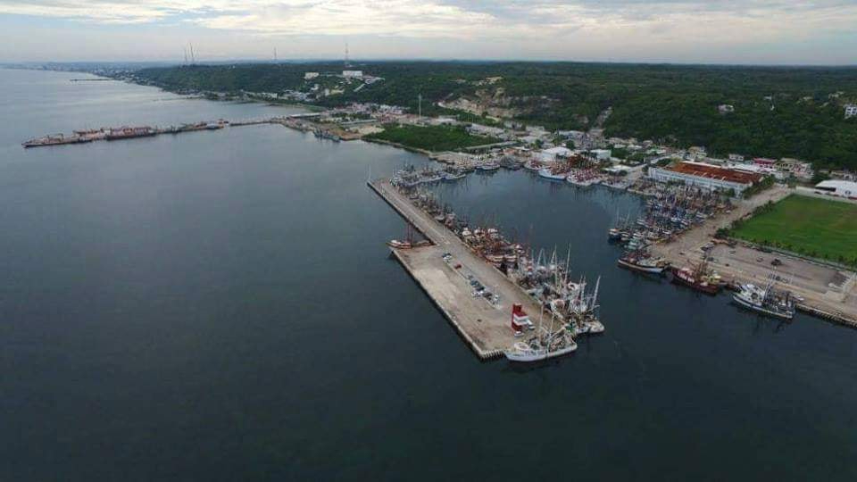 El Puerto de Lerma es clave para la industria pesquera y los servicios logísticos de PEMEX