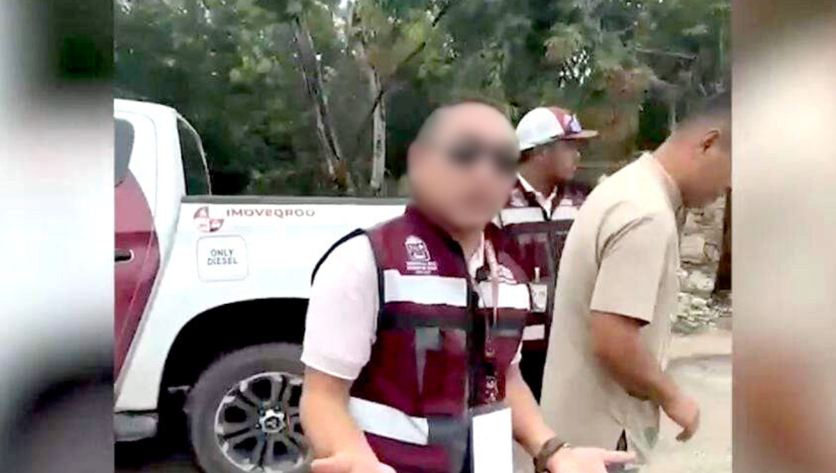 Exhiben a inspectores de Imoveqroo por detener a turistas sin motivo en Tulum Exhiben a inspectores de Imoveqroo por detener a turistas sin motivo en Tulum