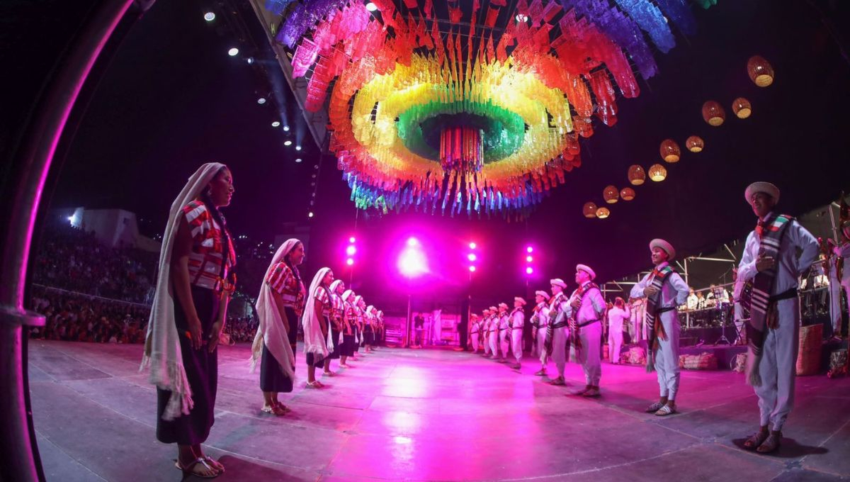 Este 11 de octubre inició la 52° edición del Festival Internacional Cervantino en Guanajuato Este 11 de octubre inició la 52° edición del Festival Internacional Cervantino en Guanajuato
