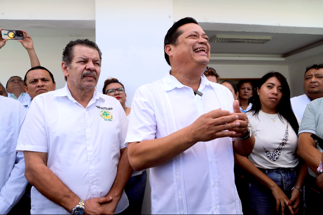 Ruben Castillo solicita una licencia temporal después de declaraciones de los taxistas
