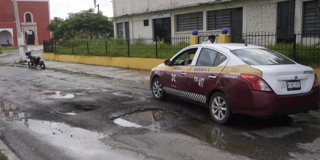 Los ciudadanos tienen el derecho de exigir a la autoridad la reparación del daño a su auto Los ciudadanos tienen el derecho de exigir a la autoridad la reparación del daño a su auto