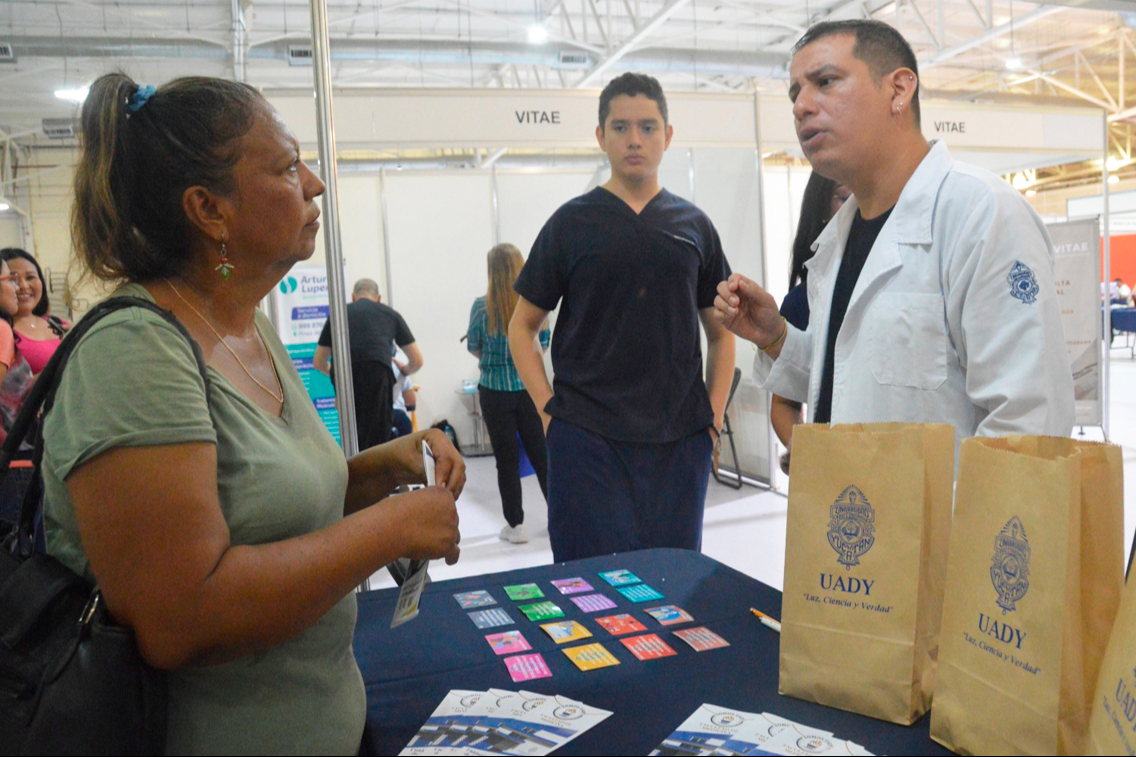 Personas podrán acudir a recibir atención médica gratuita Personas podrán acudir a recibir atención médica gratuita