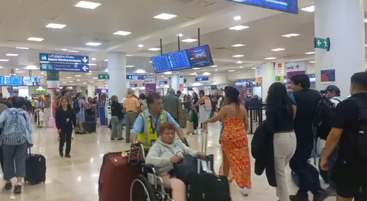 Aeropuerto de Cancún reporta más de 300 operaciones en un día