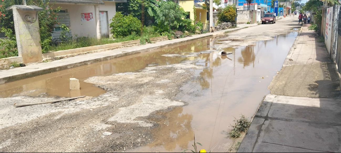 Entre las calles más afectadas de la cabecera municipal están Adolfo López Mateos, Rafael Melgar y Emiliano Zapata Entre las calles más afectadas de la cabecera municipal están Adolfo López Mateos, Rafael Melgar y Emiliano Zapata
