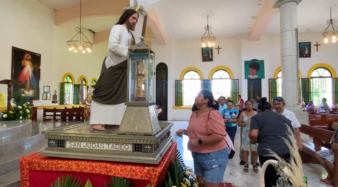Este miércoles en la mañana, se llevó a cabo la primera misa con la reliquia presente Este miércoles en la mañana, se llevó a cabo la primera misa con la reliquia presente