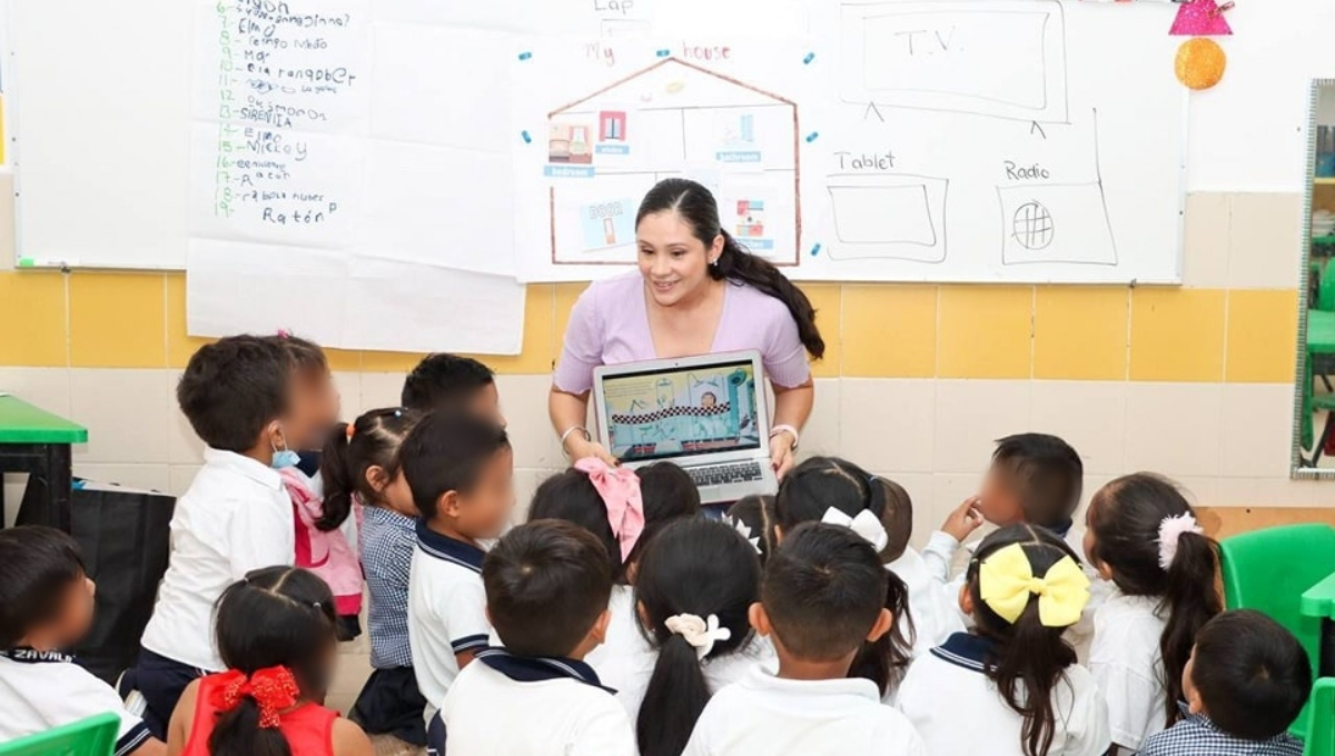 Estudiantes de Yucatán recibirán la beca Rita Cetina Gutiérrez Estudiantes de Yucatán recibirán la beca Rita Cetina Gutiérrez