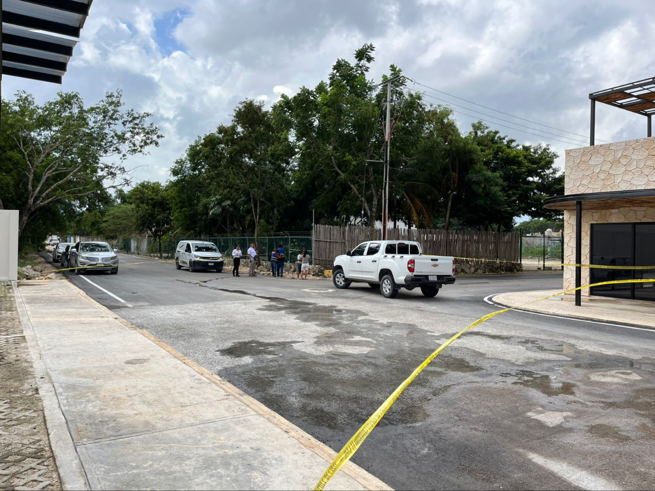 Tragedia en Cancún: Trabajador de la CFE pierde la vida al sufrir una descarga eléctrica