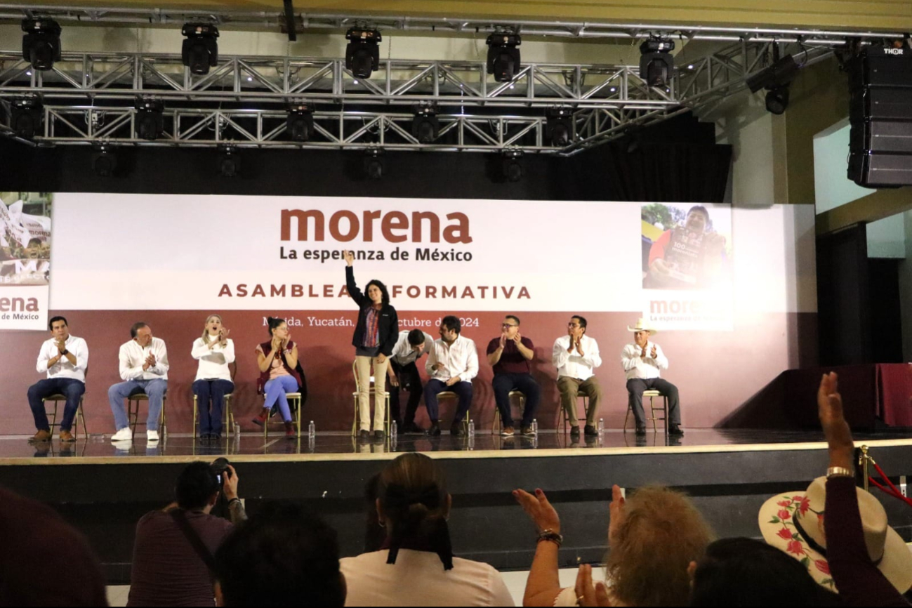 La dirigente de Morena encabezó el evento para consolidar el compromiso con el partido. La dirigente de Morena encabezó el evento para consolidar el compromiso con el partido.
