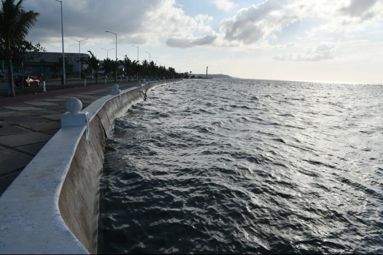 "Súper Luna" podría causar inundaciones en zonas costeras de Campeche