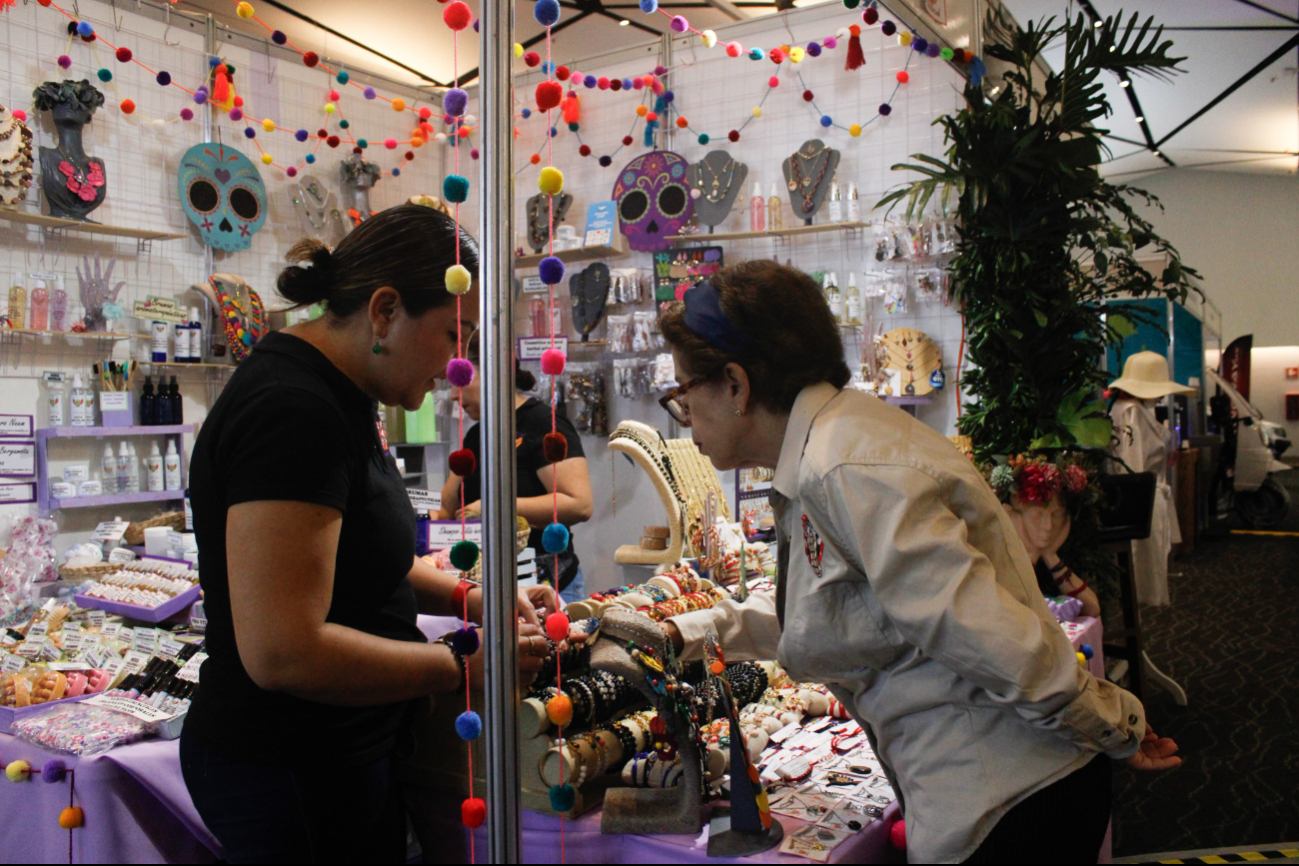 Habrá venta de artesanías y otros productos Habrá venta de artesanías y otros productos