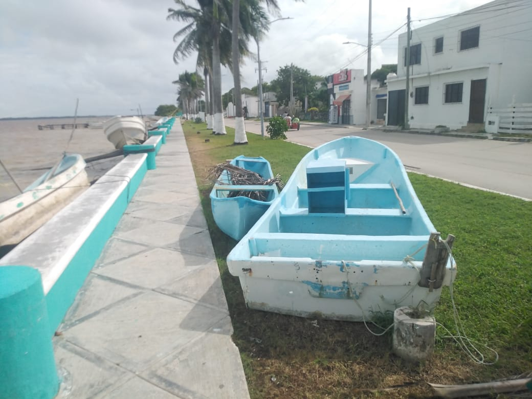 Pescadores de Sabancuy piden apoyos ante mal tiempo / Pedro Díaz Pescadores de Sabancuy piden apoyos ante mal tiempo / Pedro Díaz