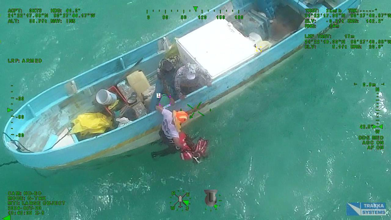 3 pescadores perdidos del embarcación Relax fueron encontrados por la SSP. 3 pescadores perdidos del embarcación Relax fueron encontrados por la SSP.