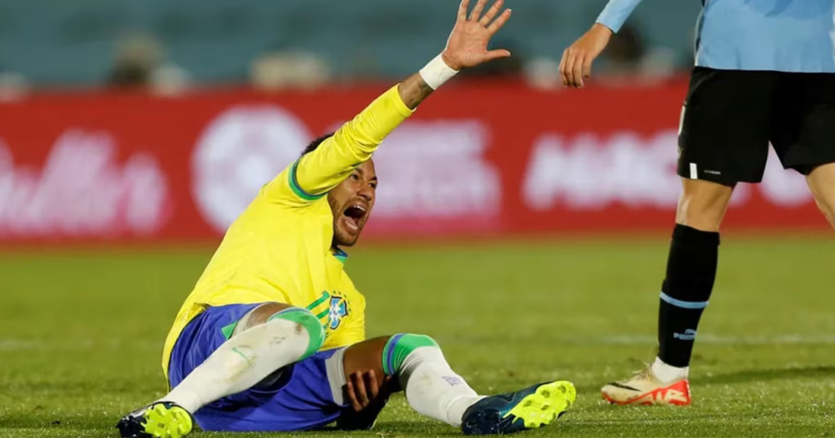 Neymar en el momento de su lesión Neymar en el momento de su lesión