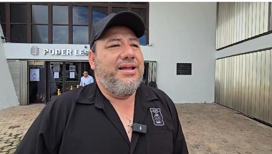 Javier Vargas Acosta busca la dirigencia del Sutahce. Javier Vargas Acosta busca la dirigencia del Sutahce.