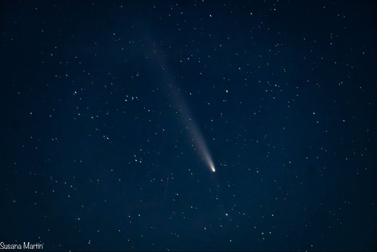 El cometa, uno de los más brillantes de los últimos años, pasó cerca de la Tierra el 12 de octubre El cometa, uno de los más brillantes de los últimos años, pasó cerca de la Tierra el 12 de octubre