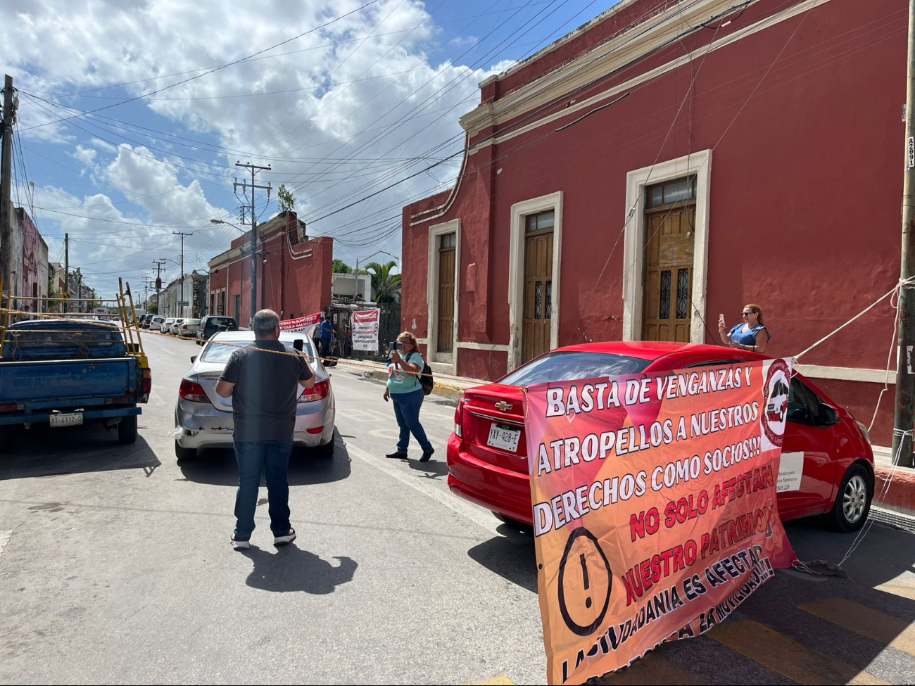 Los socios bloquearon la calle 62 del Centro de Mérida Los socios bloquearon la calle 62 del Centro de Mérida