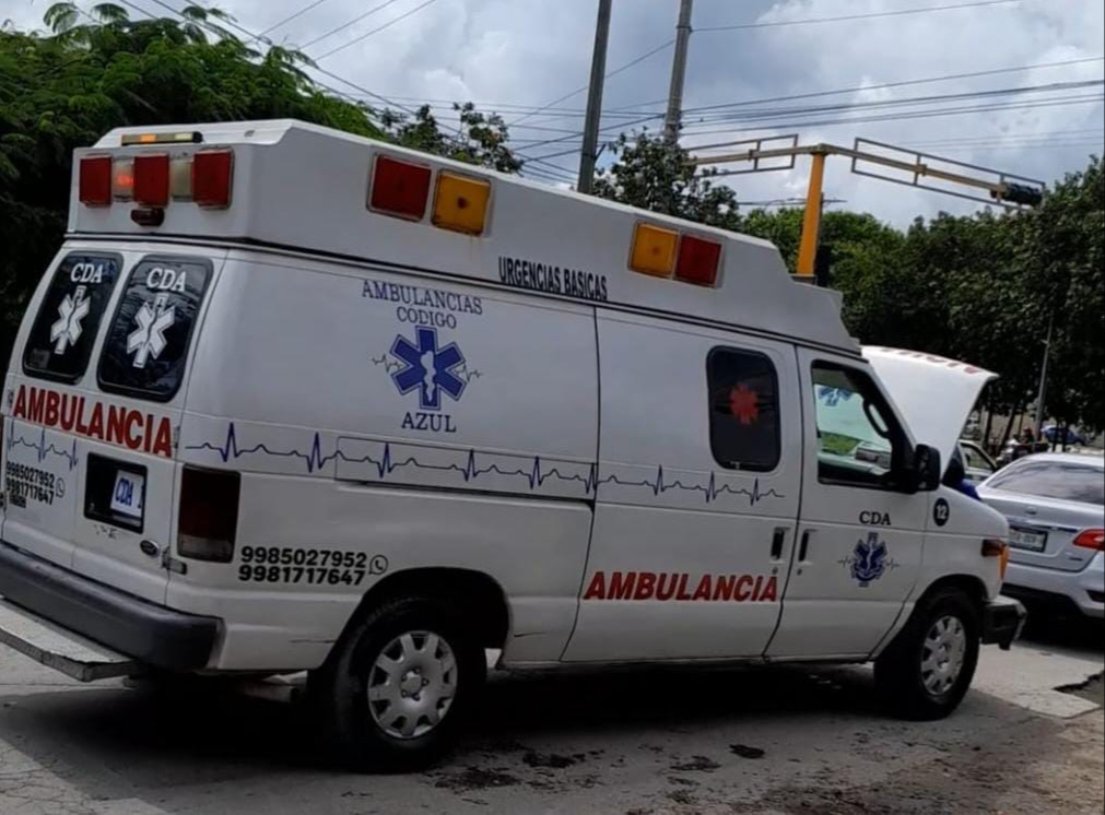 Choque en Chetumal manda a motociclista al hospital