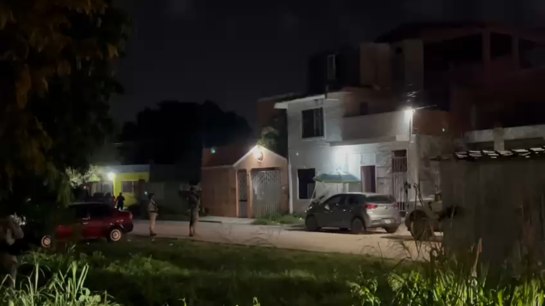 El motivo del desplazamiento de 300 elementos aún es desconocido. El motivo del desplazamiento de 300 elementos aún es desconocido.