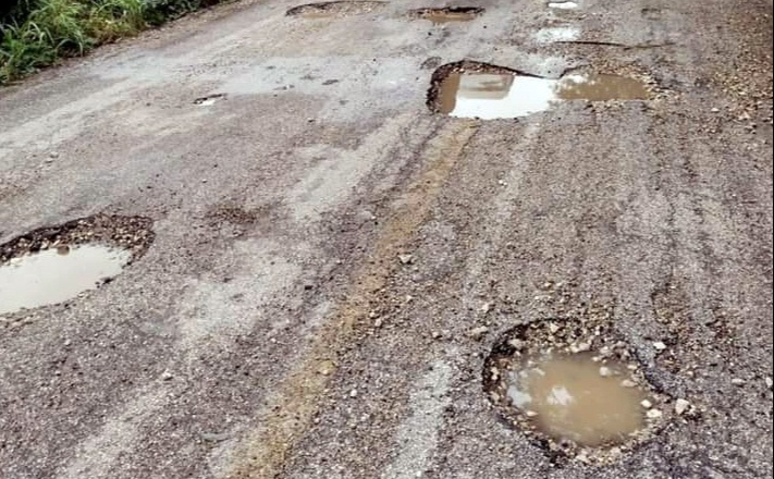 Los sindicatos han presentado la petición de mejores carreteras al Senado de la República Los sindicatos han presentado la petición de mejores carreteras al Senado de la República