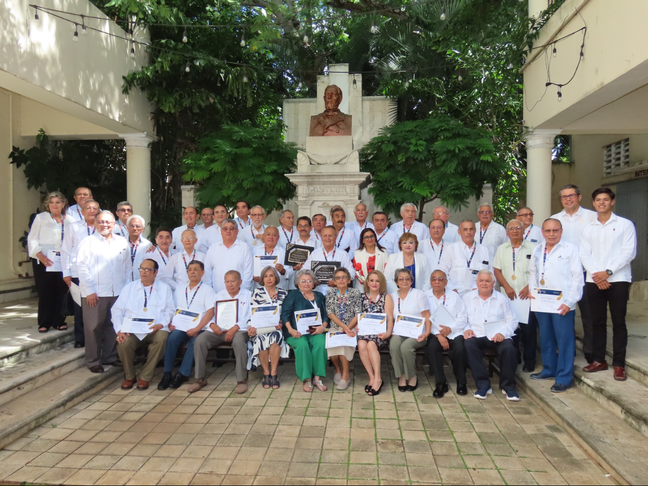 Celebran el Día del Médico en la Universidad Autónoma de Yucatán