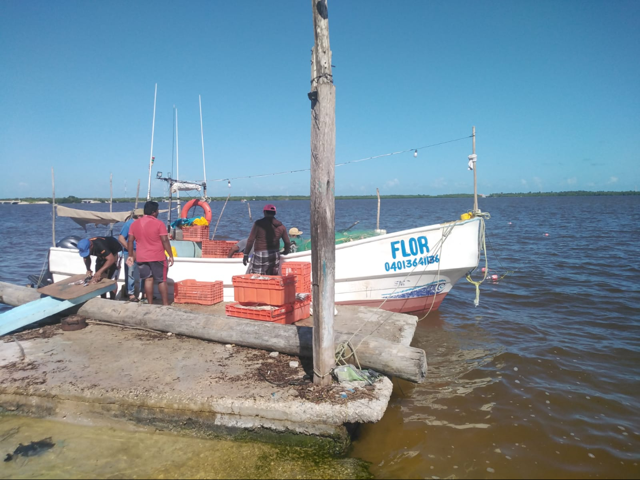 José Guzmán López mencionó que estuvieron muchos días sin trabajar debido al clima José Guzmán López mencionó que estuvieron muchos días sin trabajar debido al clima