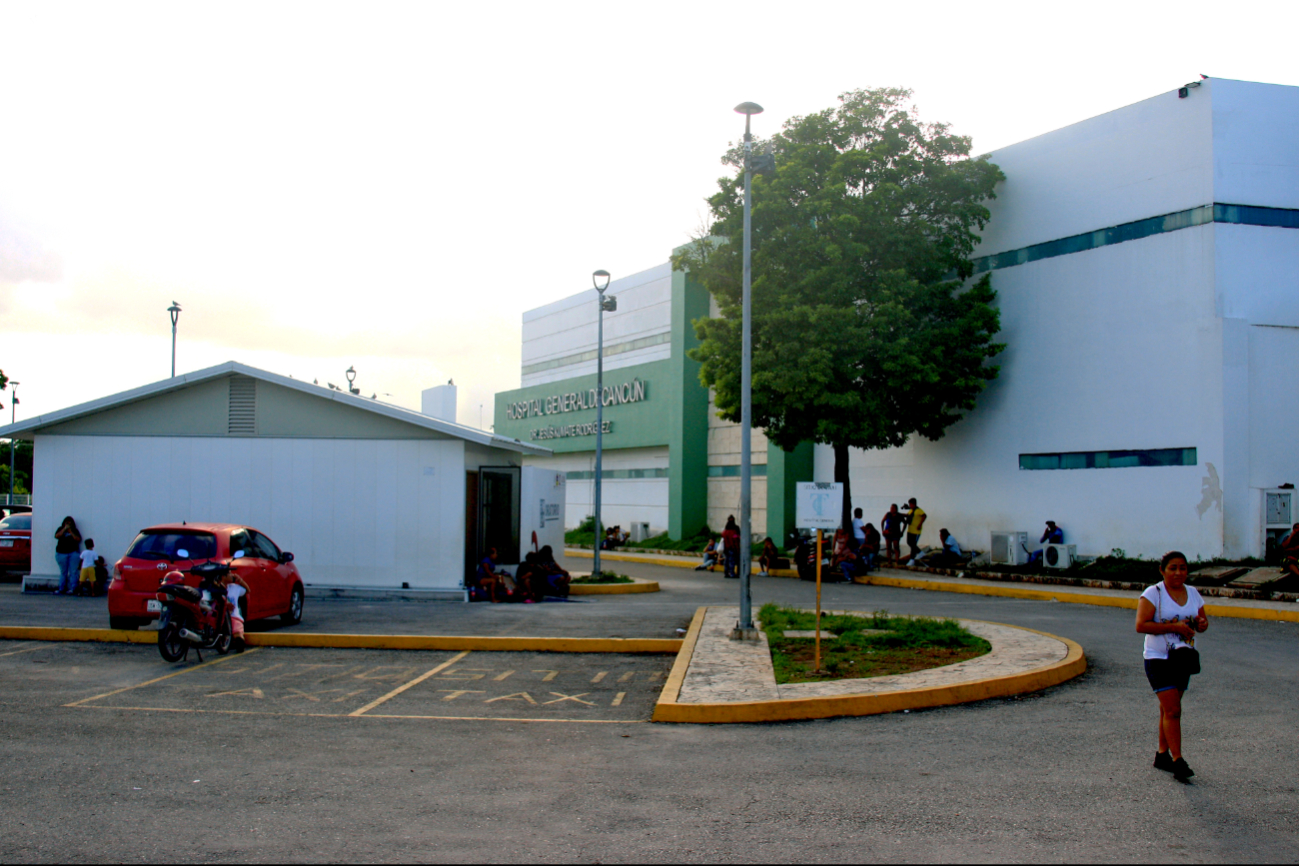 Abren 2 mil vacantes para médicos en Quintana Roo