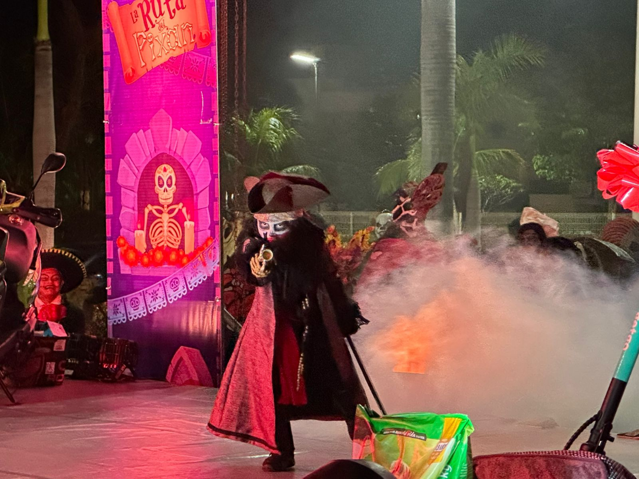 El motivo fue pasar un rato divertido y rendir homenaje a los muertos El motivo fue pasar un rato divertido y rendir homenaje a los muertos