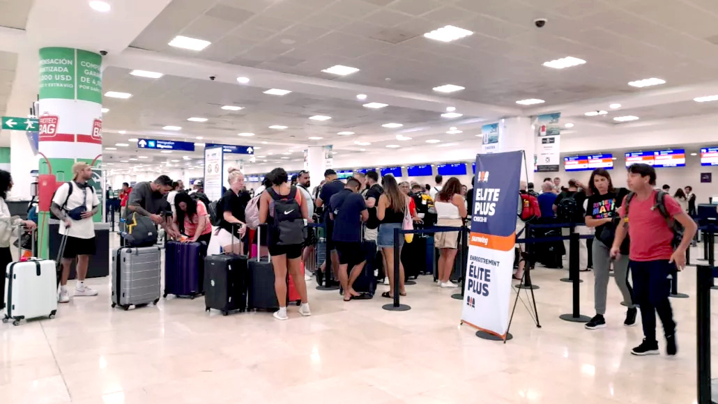 Las visitantes partieron después de pasar unos días agradables en las playas de Cancún Las visitantes partieron después de pasar unos días agradables en las playas de Cancún