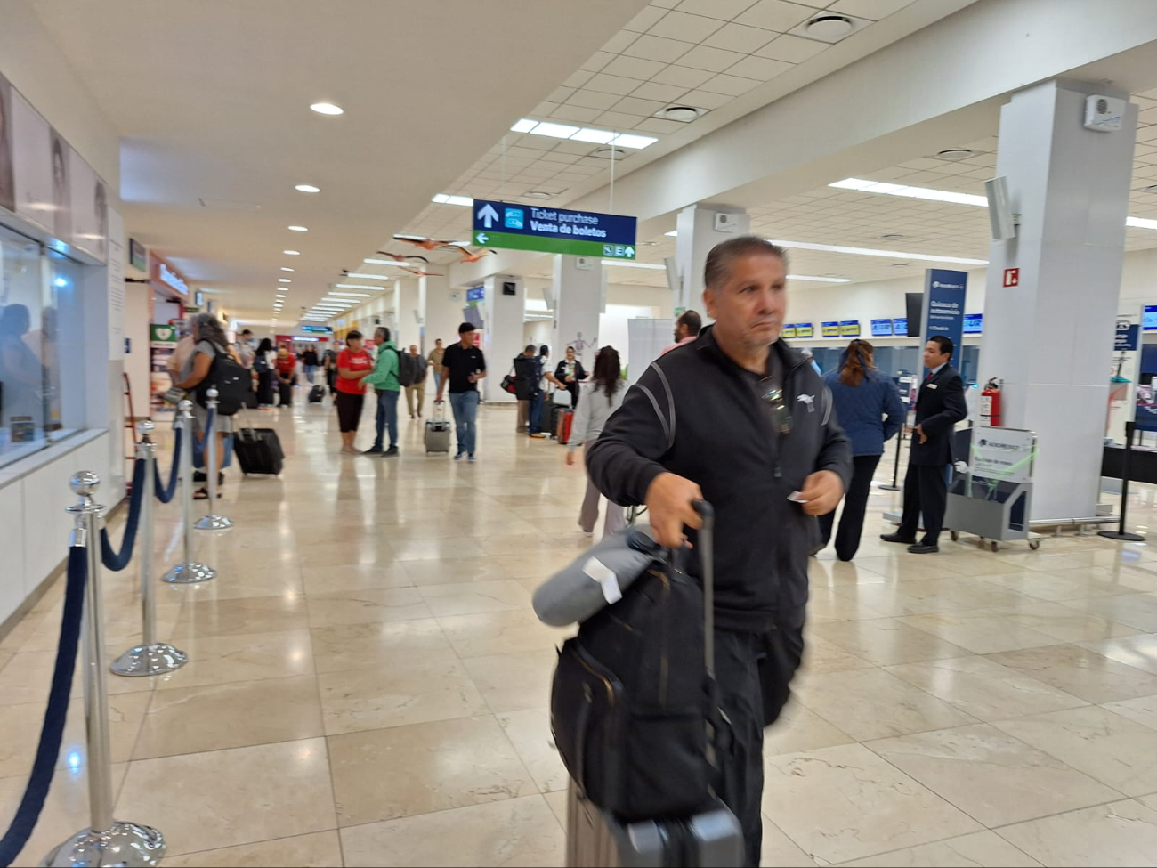 Los vuelos de Volaris aterrizaron fuera de horario en el aeropuerto de Mérida Los vuelos de Volaris aterrizaron fuera de horario en el aeropuerto de Mérida