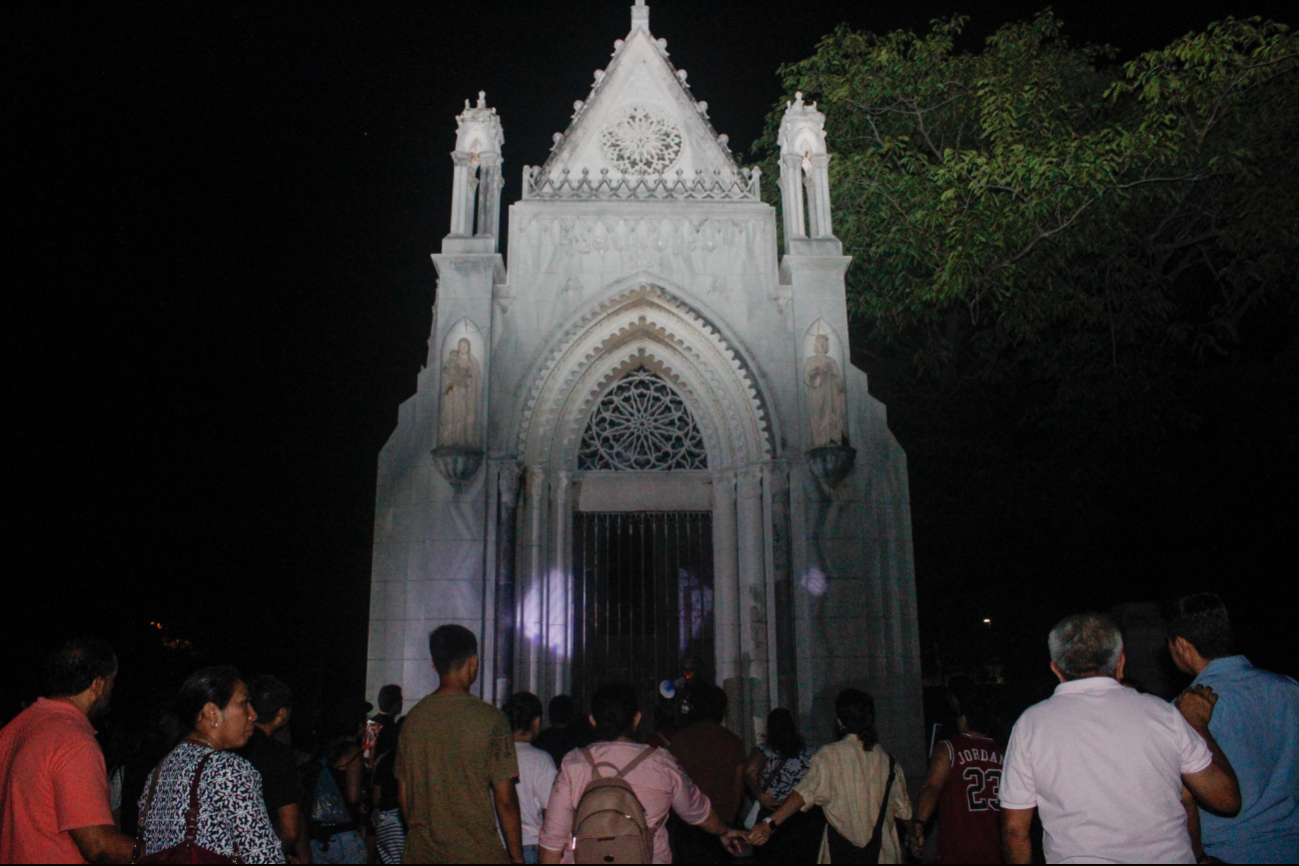 Realizan recorrido en el cementerio general por el Festival de las Ánimas 2024 Realizan recorrido en el cementerio general por el Festival de las Ánimas 2024
