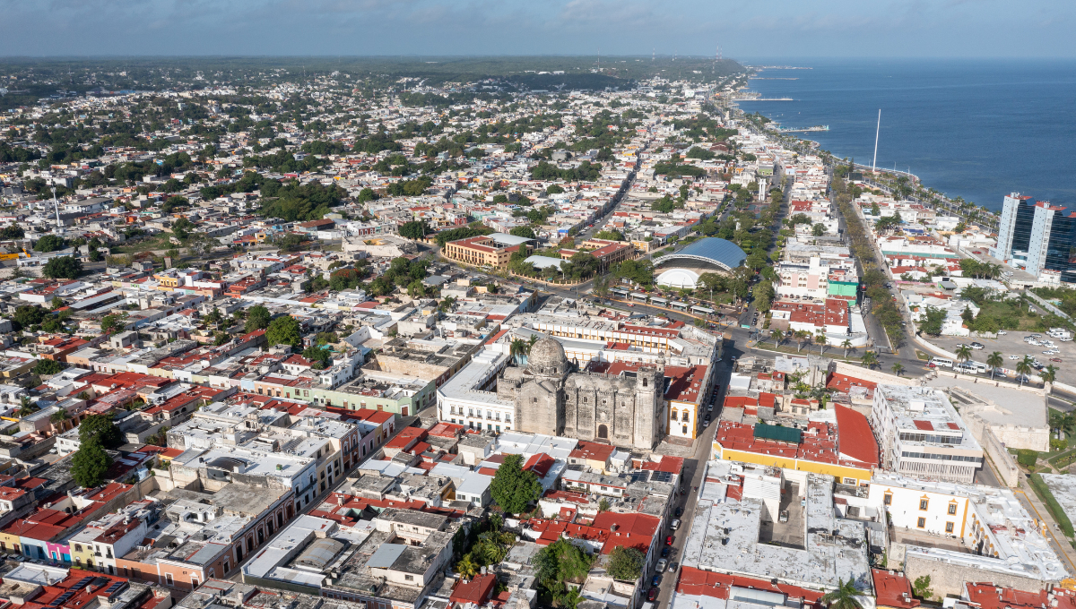 Campeche no ajusta su horario debido a su ubicación geográfica y clima tropical, que no requieren el cambio para ahorrar energía Campeche no ajusta su horario debido a su ubicación geográfica y clima tropical, que no requieren el cambio para ahorrar energía
