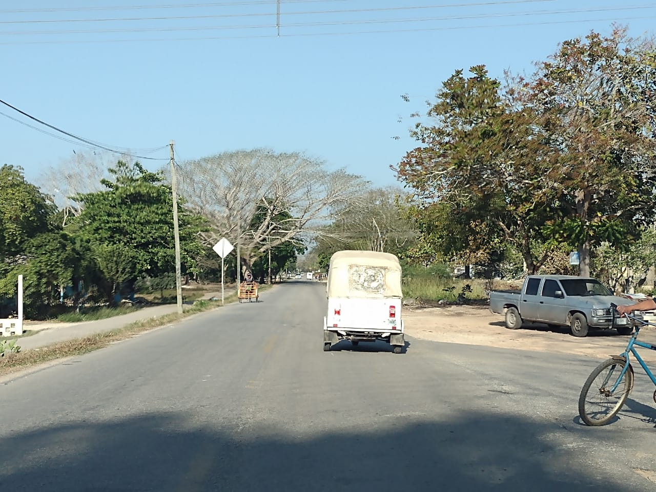 La mototaxi del agresor fue abandonada en el lugar La mototaxi del agresor fue abandonada en el lugar