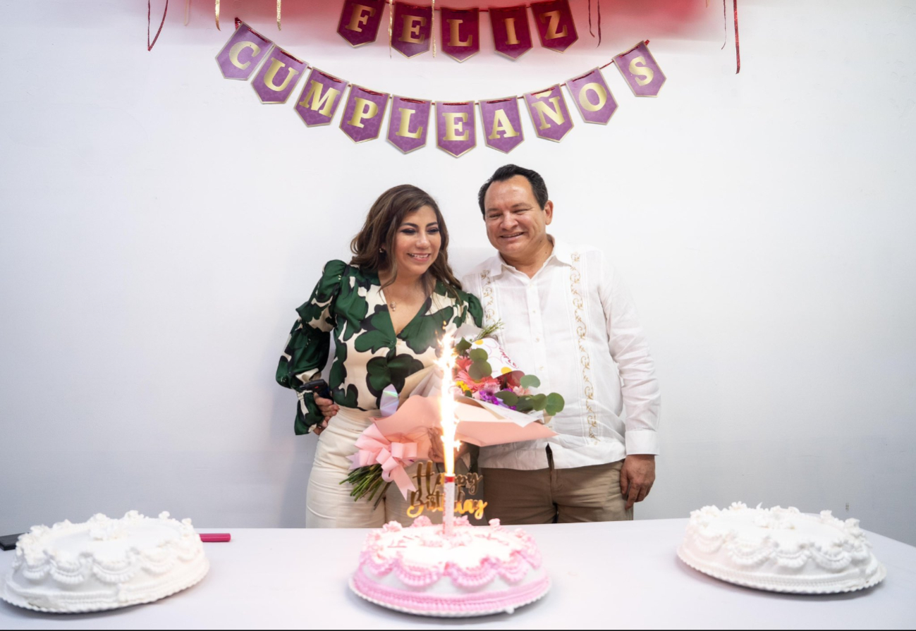 Wendy Méndez festeja su cumpleaños junto a su esposo. Wendy Méndez festeja su cumpleaños junto a su esposo.