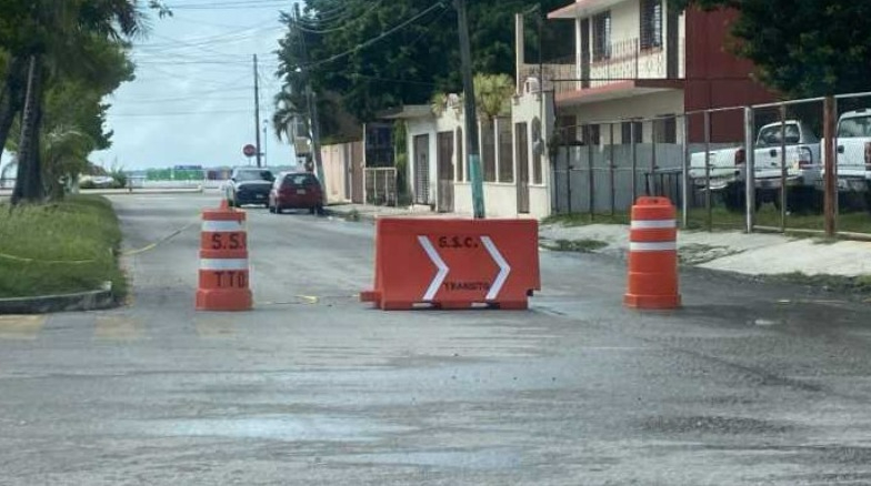 Cierre de vialidades por Día de Muertos afecta a chetumalenses.