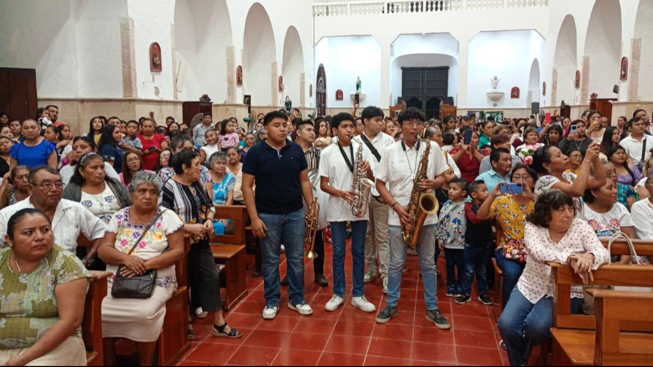 Emitieron mensaje a los feligreses Emitieron mensaje a los feligreses
