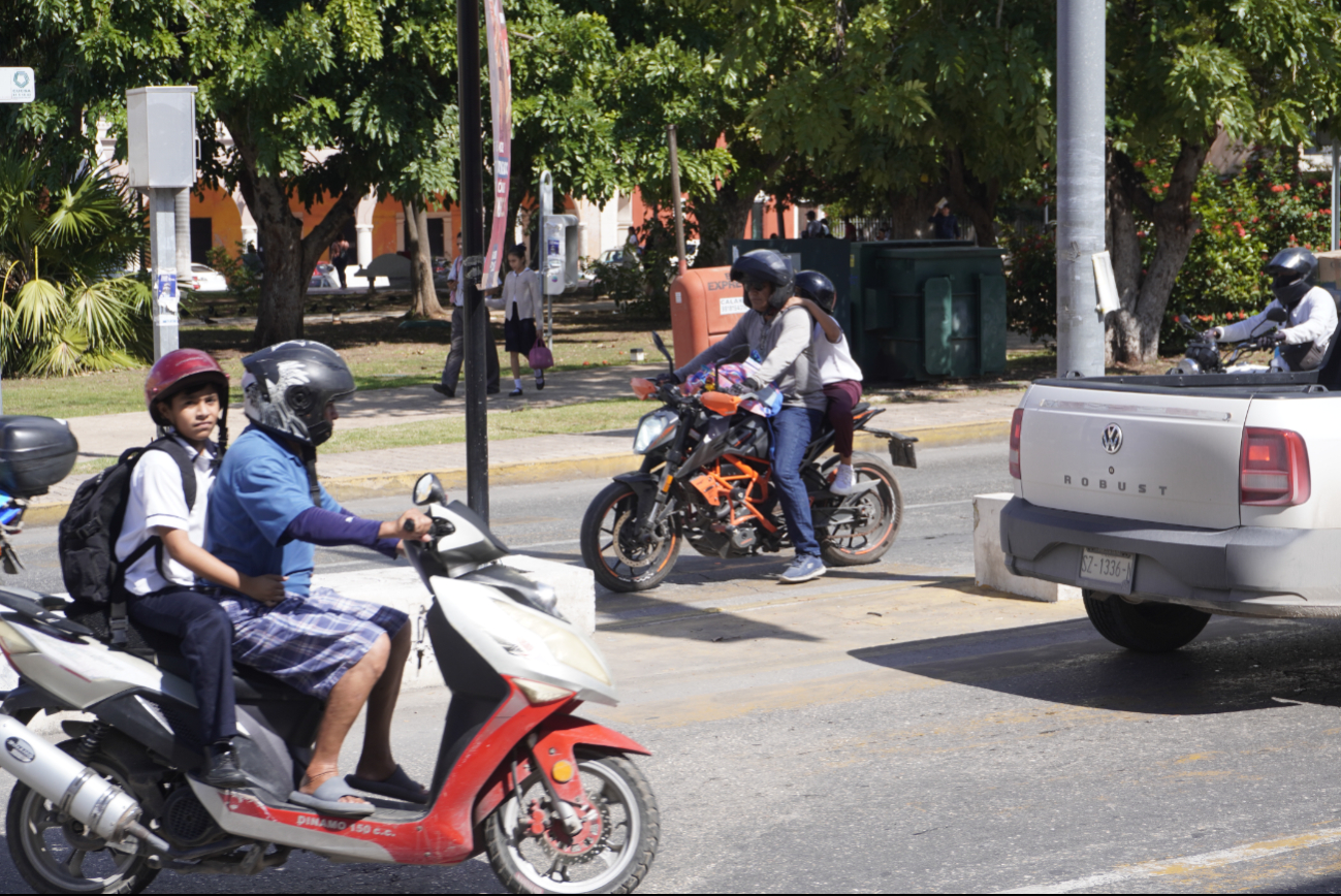 Campechanos recuperan motos robadas ante "lentitud" de autoridades