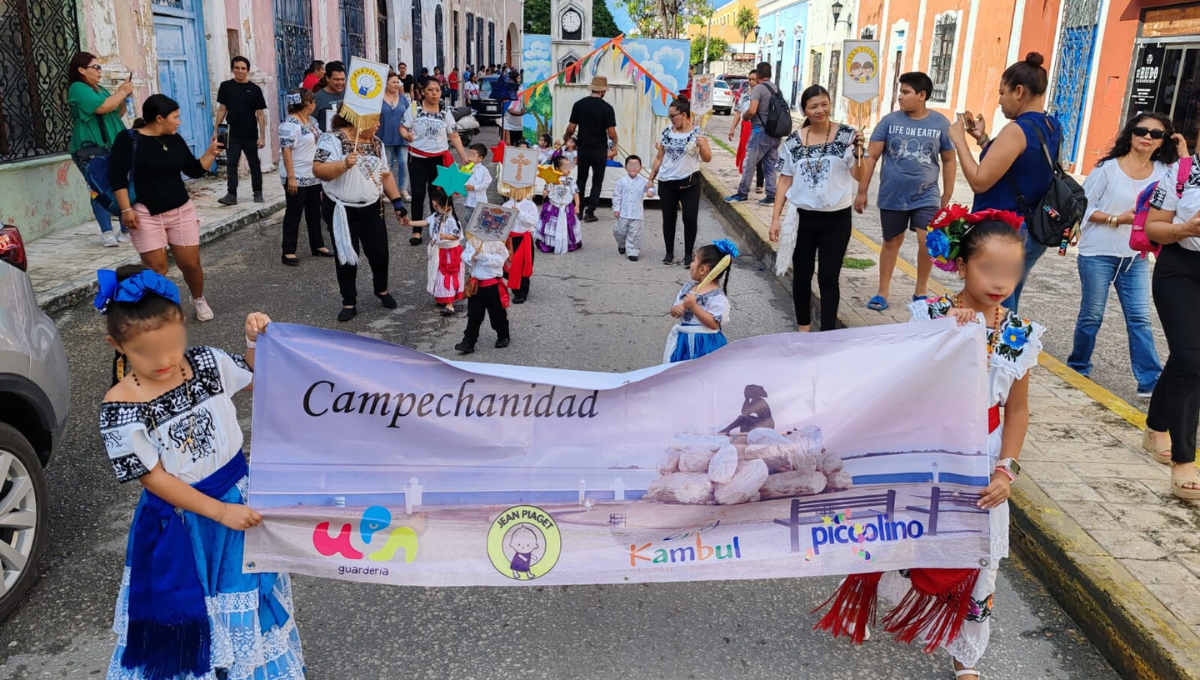 Directivos, 22 docentes, 65 padres de familia y 85 estudiantes participaron Directivos, 22 docentes, 65 padres de familia y 85 estudiantes participaron