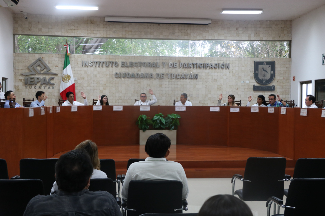 Entre los acuerdos aprobados, se instruye a los Consejos Municipales Electorales de Chichimilá e Izamal Entre los acuerdos aprobados, se instruye a los Consejos Municipales Electorales de Chichimilá e Izamal
