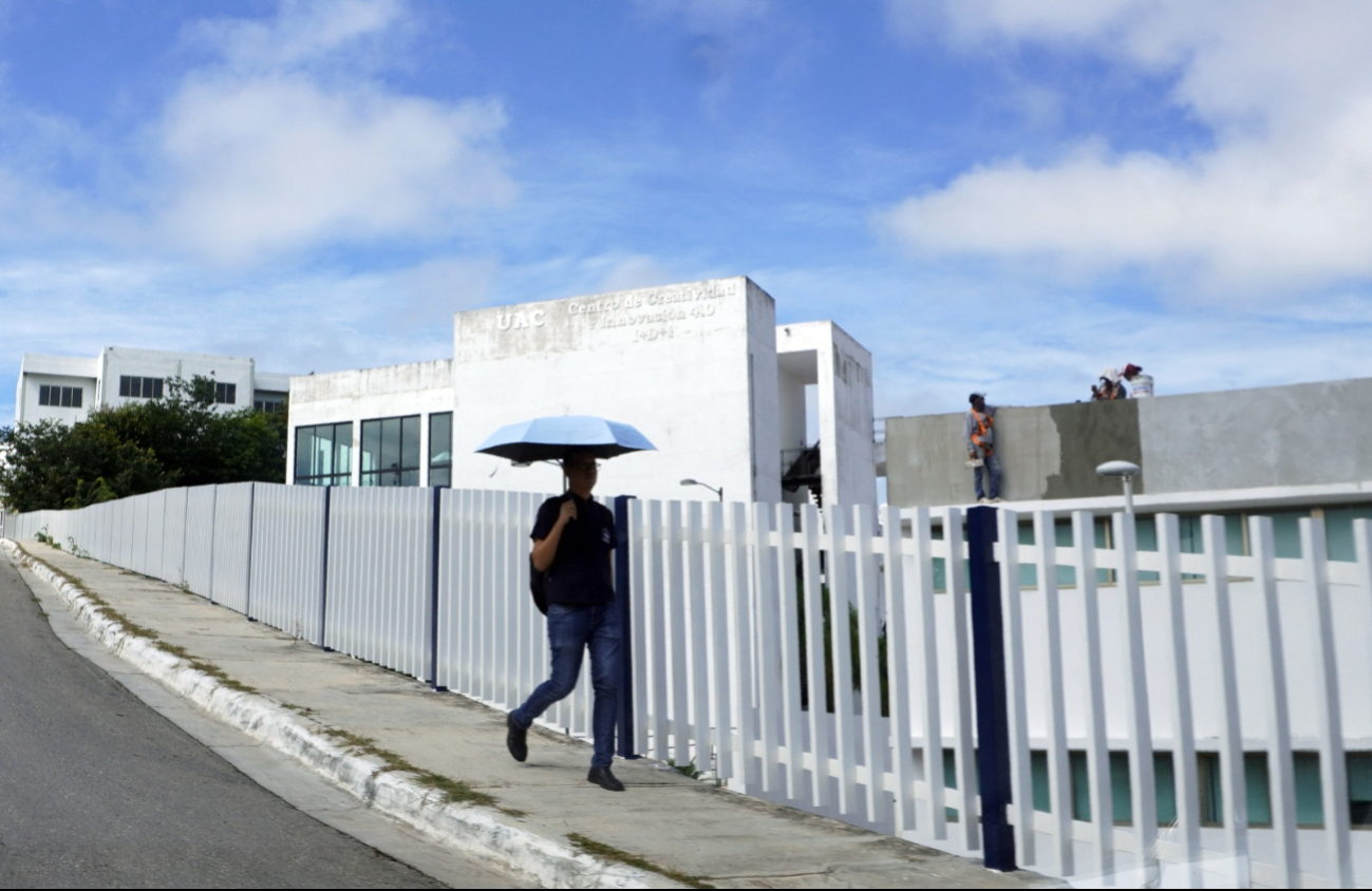Los estudiantes denunciaron que llevan más de dos meses sin energía eléctrica ni agua potable Los estudiantes denunciaron que llevan más de dos meses sin energía eléctrica ni agua potable