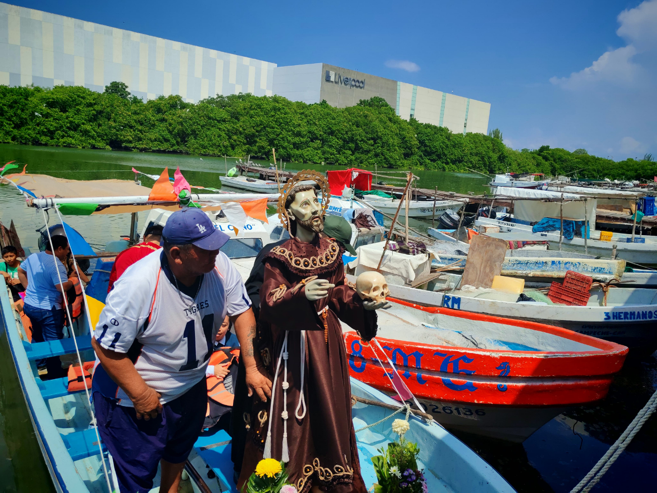Tradicional "Paseo por Mar" de San Francisco de Asís, patrono de Campeche