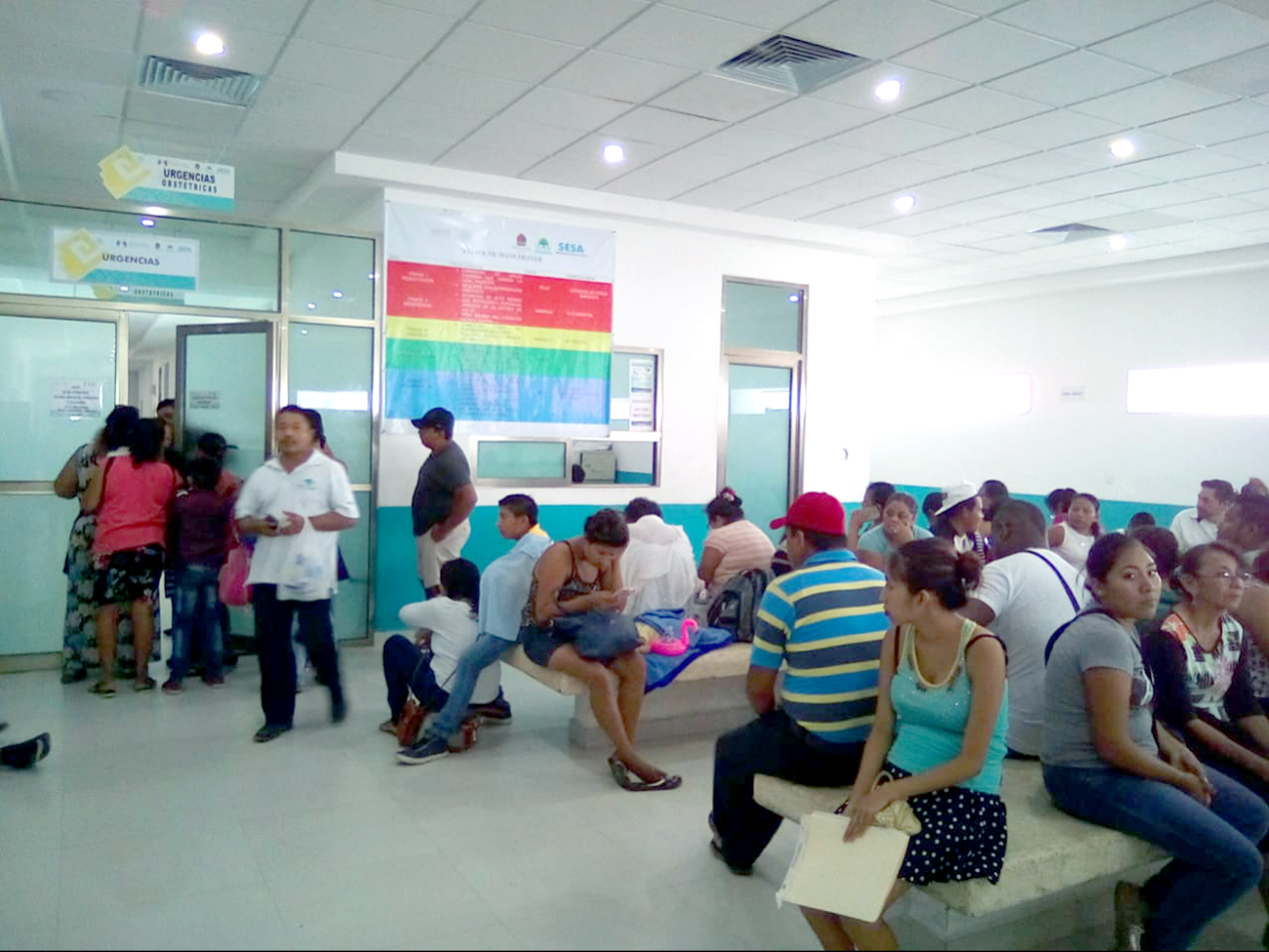 Uno de los mayores problemas es el retraso en la atención en hospitales públicos Uno de los mayores problemas es el retraso en la atención en hospitales públicos
